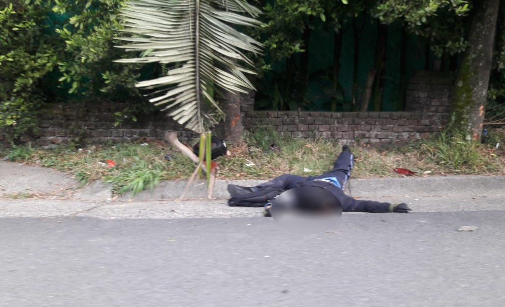 Un muerto y un herido en accidente de tránsito en la vía Pereira - Cartago