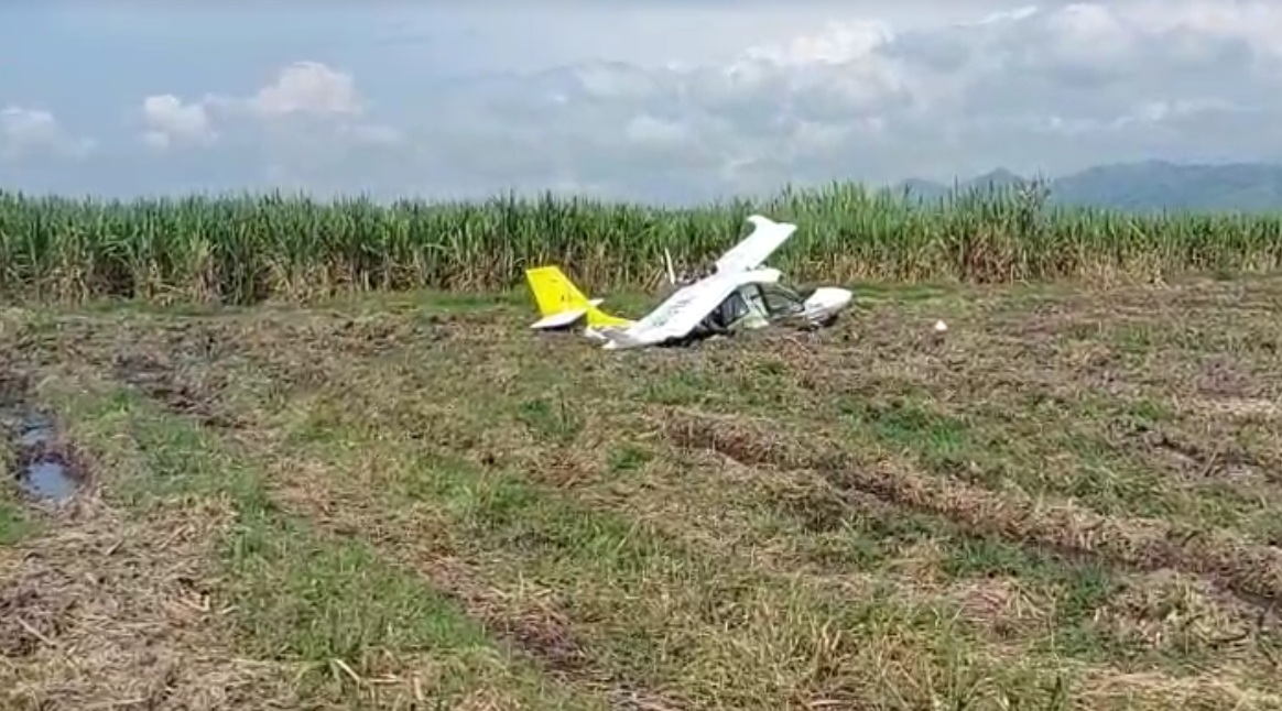 Un avión de fumigación se accidentó en Cartago