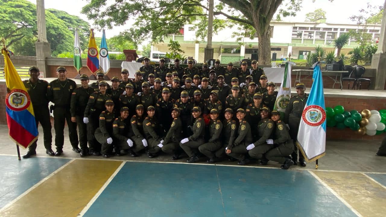 248 jóvenes prestan el servicio militar como auxiliares de policía